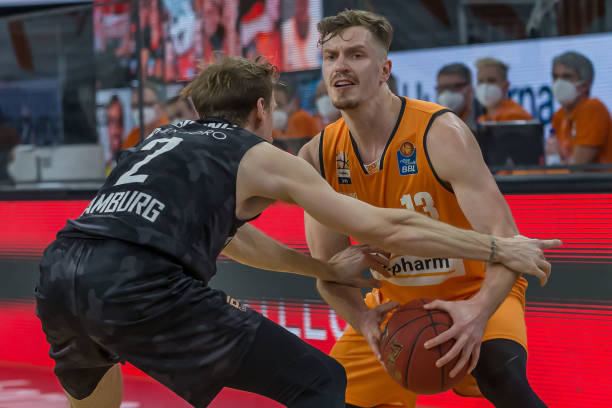 而这些机会 而这些机会