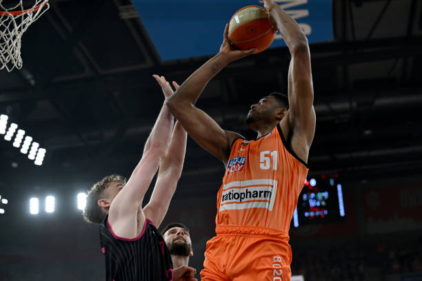 在职业足球 在职业足球