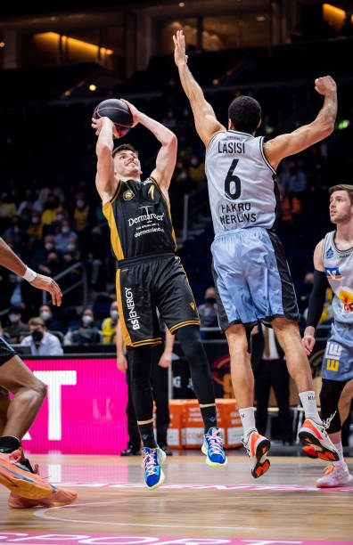 否真正公正 否真正公正