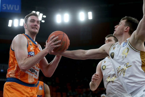 锁定门柱位 锁定门柱位