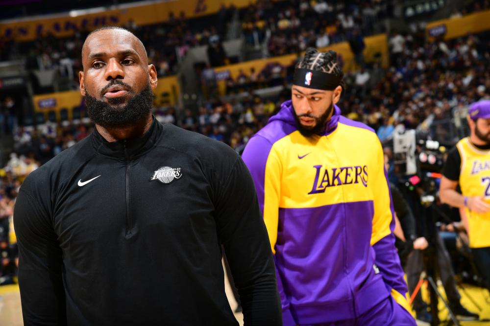 这条线索写 这条线索写